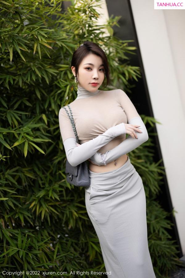 陈芝 芝芝Booty [XiuRen]高清写真图 2022.11.22 No.5895 徐莉芝Booty 黑丝美腿第2张图片